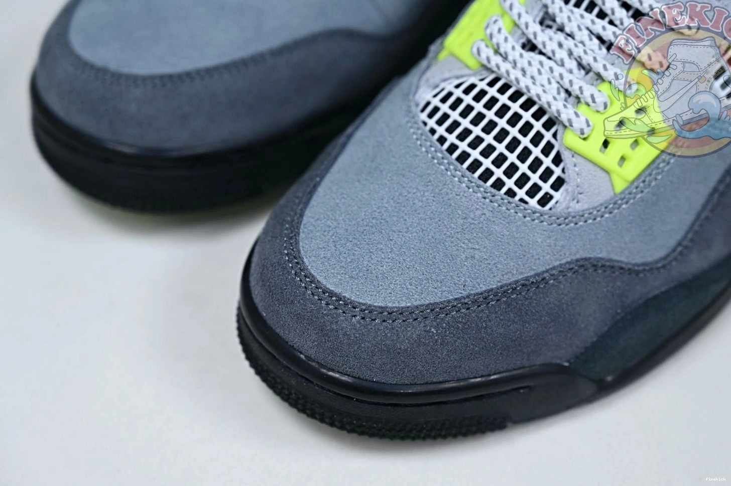 retro 4 Jordan se'95neon Air Jordan 0228